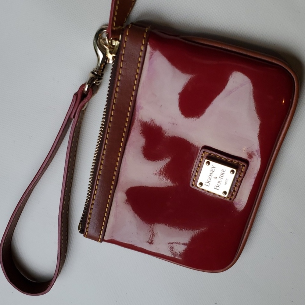 Dooney and Bourke wristlet